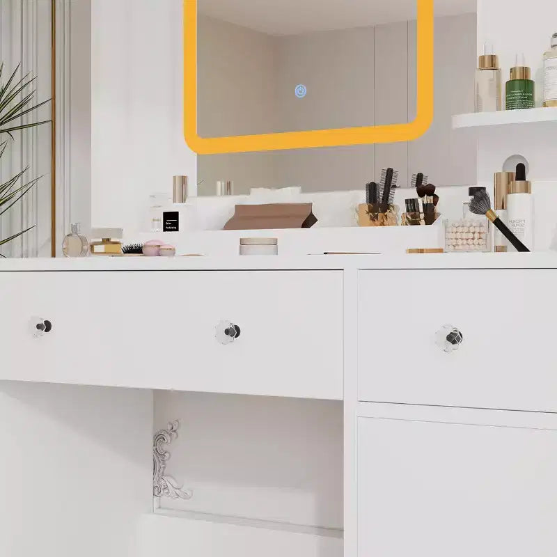 Coiffeuse et tabouret avec miroir et lumières, coiffeuse de maquillage avec station de recharge, tiroirs, étagères de rangement pour chambre, blanc
